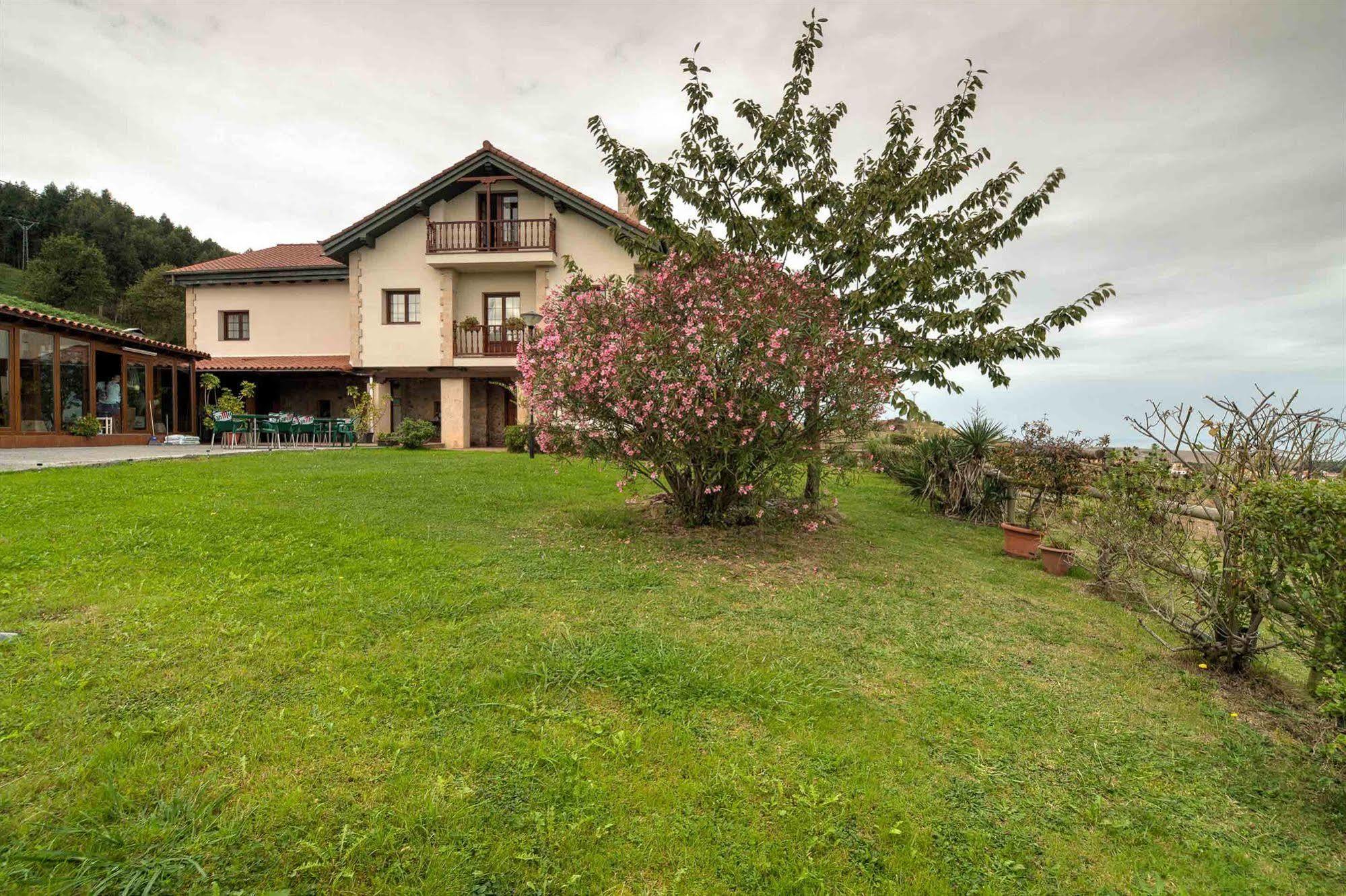 Posada De Ajo Dış mekan fotoğraf